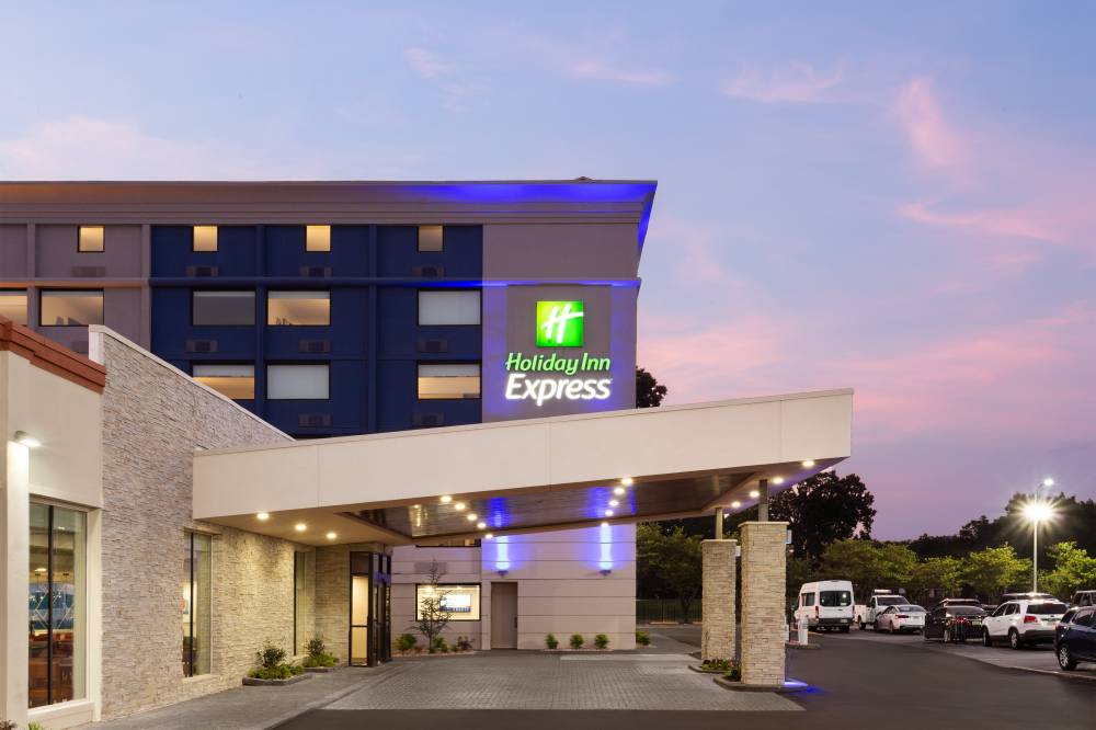 Holiday Inn Exp Airport North