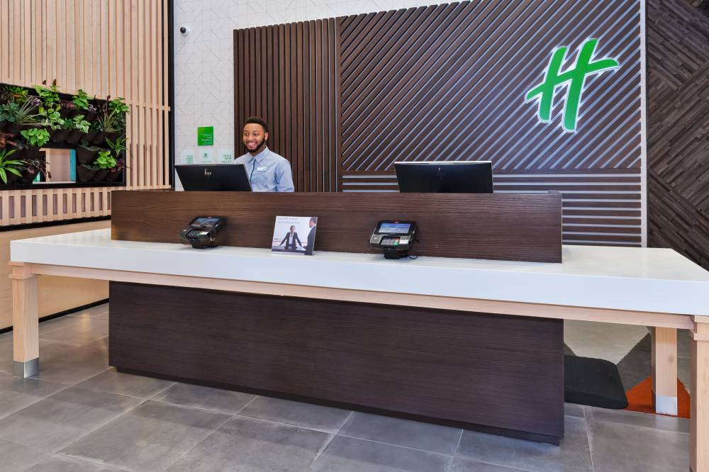 Holiday Inn Htl Stes Perrysburg
