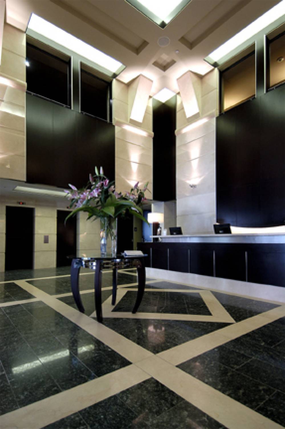 Hotel Place D Armes 2