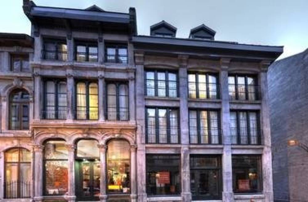 Le Petit Hotel