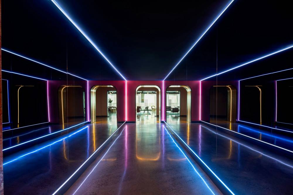 Moxy Montreal Downtown 4