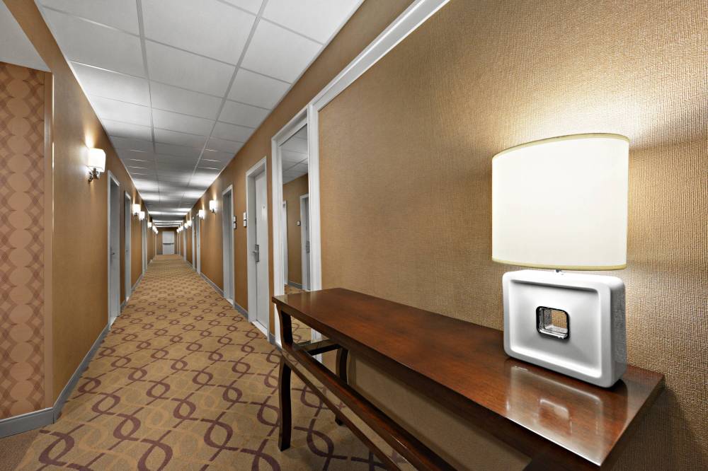 Sheraton Cavalier Saskatoon Hotel 4