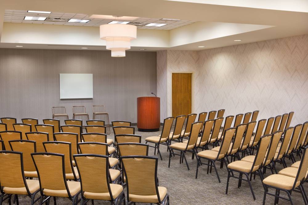 Springhill Suites By Marriott Chesapeake Greenbrier 4