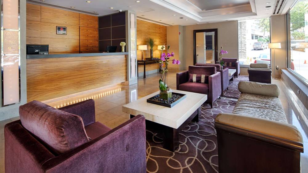 The Andrew Hotel 7